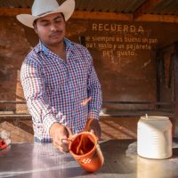pajaretes flameado fresco leche bronca rosarito cabra vaca burra